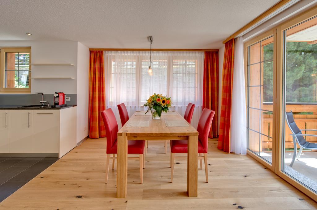 Jaegerhof Serviced Apartements Zermatt Quarto foto